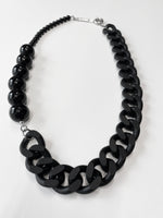 Load image into Gallery viewer, MATTE BLACK CHUNKY CHAIN &amp; BLACK PEARLS
